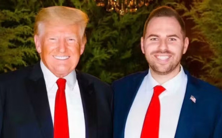 Texting Scandal Ends Trump-Endorsed Pastor’s Campaign